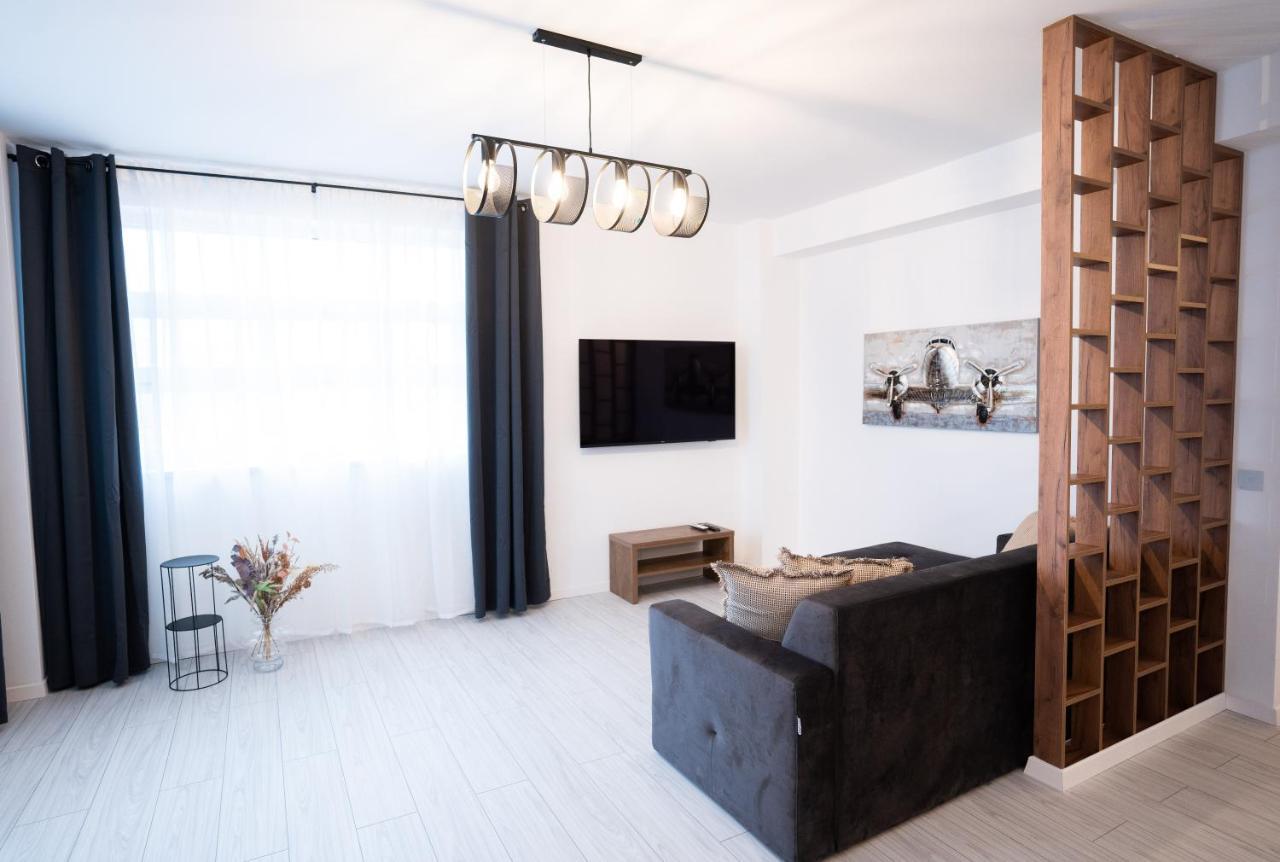 Rcity Apartament 4 Apartment Bukares Bagian luar foto